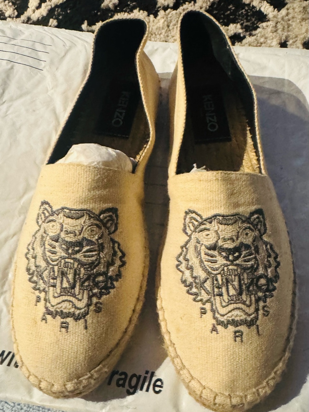 Kenzo Women’s Beige Embroidered Tiger Espadrilles size 41